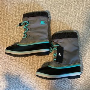 NIB Sorel Kids Yoot PAC Nylon Quarry Dolphin Boot 7